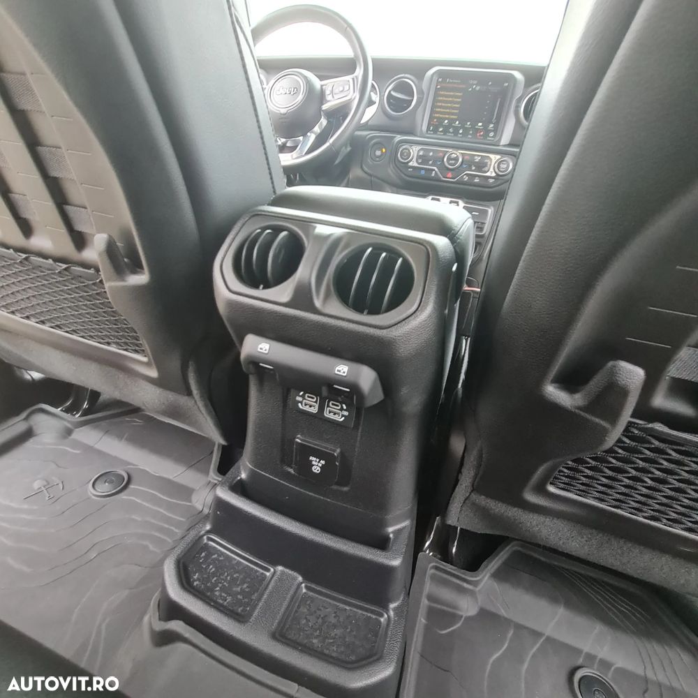 Jeep Wrangler 2.0 4xe Plug-In Hybrid Hardtop Rubicon - 10