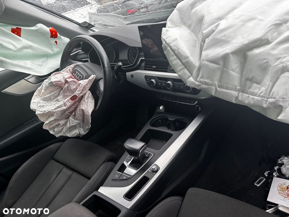 Audi A4 Avant 40 TDI quattro S tronic - 5