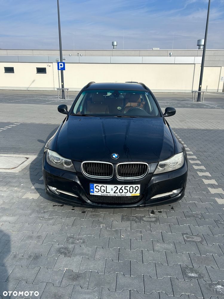 BMW Seria 3 320d - 14