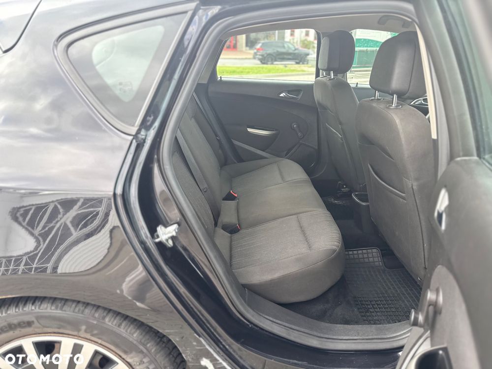 Opel Astra 1.6 Active - 17