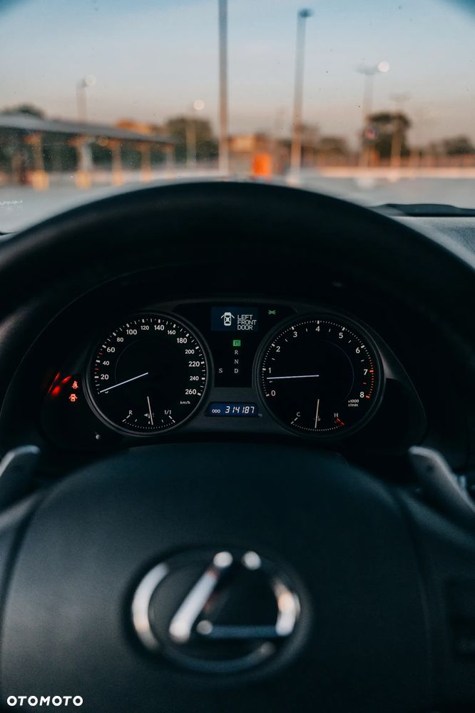 Lexus IS 250 Elegance - 8
