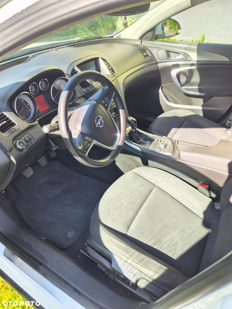 Opel Insignia 2.0 CDTI - 6