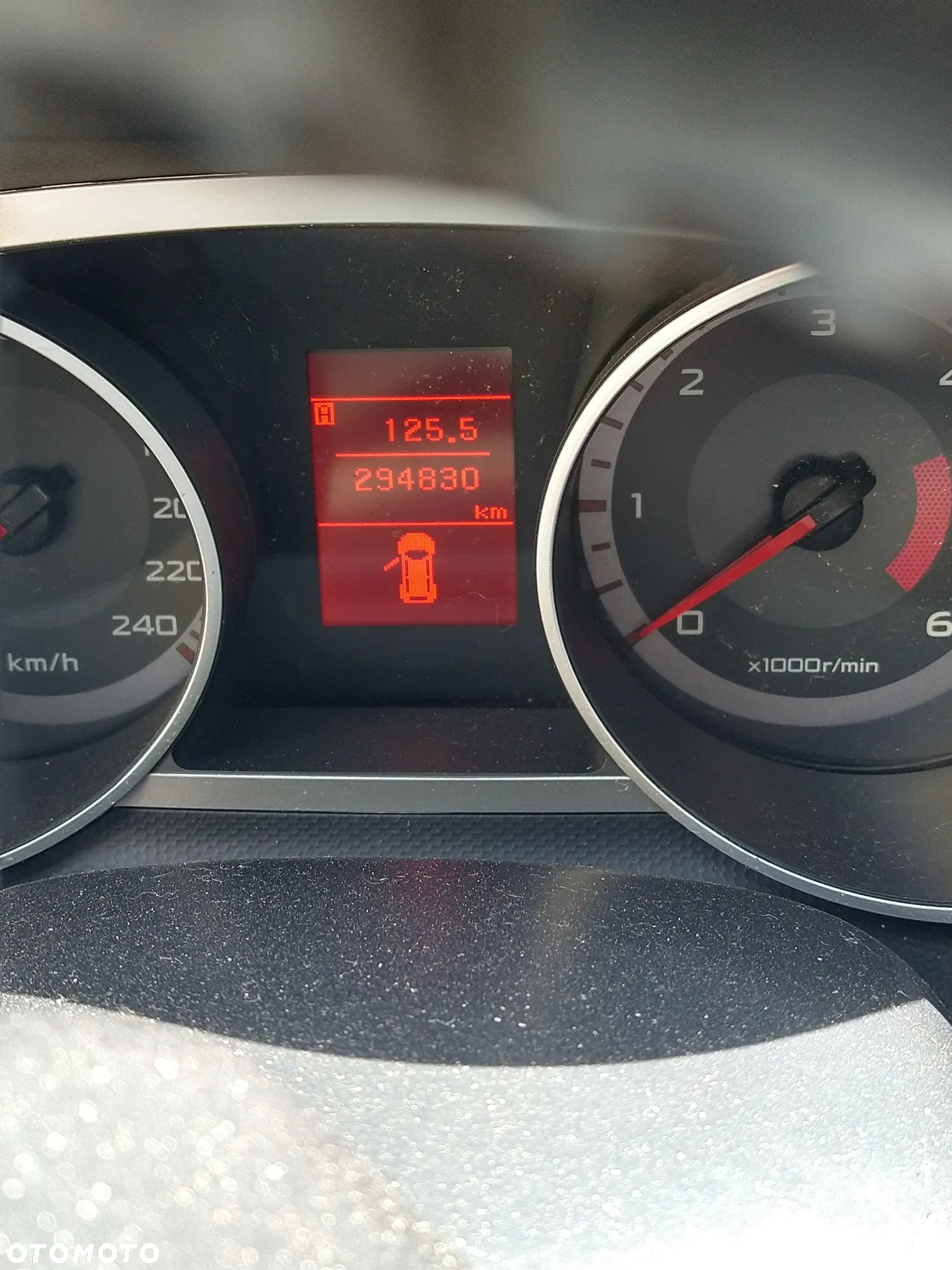 Mitsubishi Outlander - 7