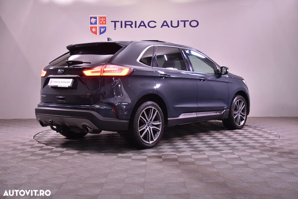 Ford Edge - 5