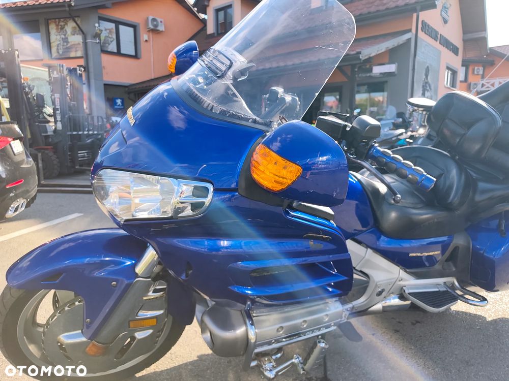 Honda GL - 8