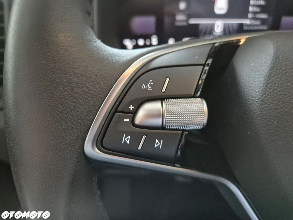 Skoda Karoq 1.5 TSI ACT Edition 130 DSG - 12