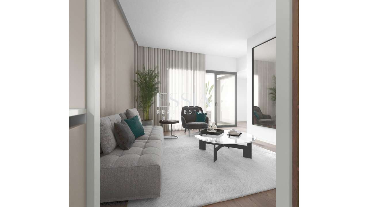 Apartamento T2 Duplex com 2 Varandas próximo do Palácio de Cristal - Grande imagem: 2/12