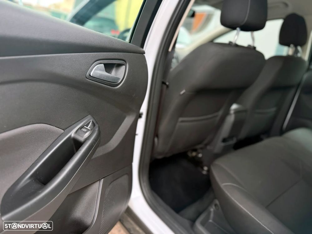 Ford Focus SW 1.5 TDCi Trend ECOnetic - 16