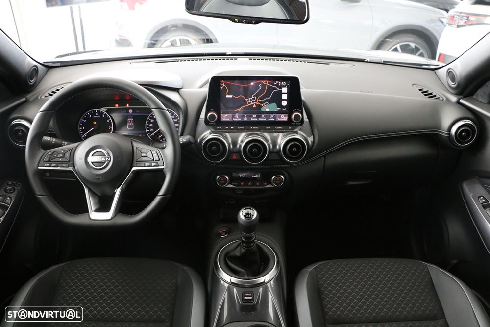 Nissan Juke 1.0 DIG-T N-Connecta Two Tone - 2