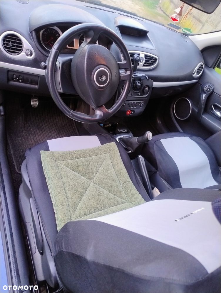 Renault Clio - 5