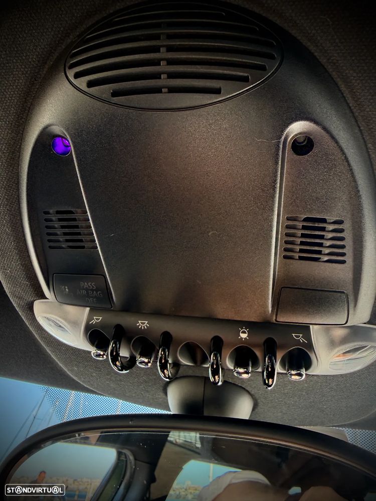 MINI Countryman One D - 17