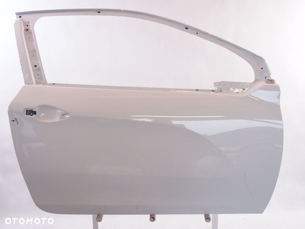 Peugeot 208 12-19r 3D Drzwi prawe przod przednie