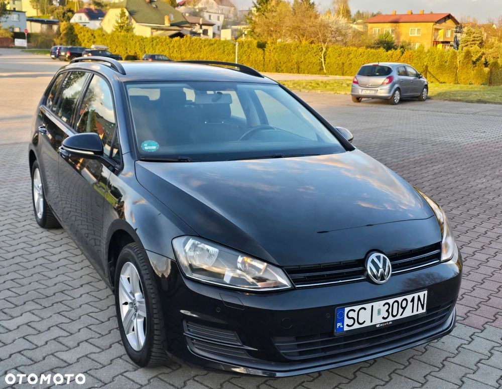 Volkswagen Golf 1.6 TDI BlueMotion Comfortline - 3