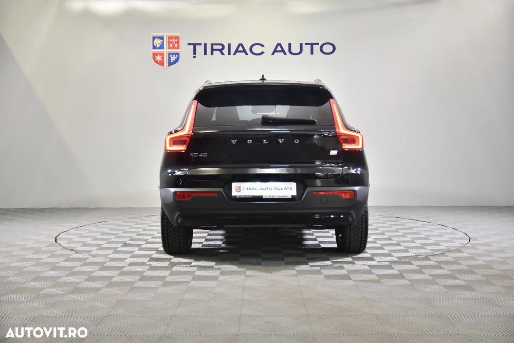 Volvo XC 40 - 4