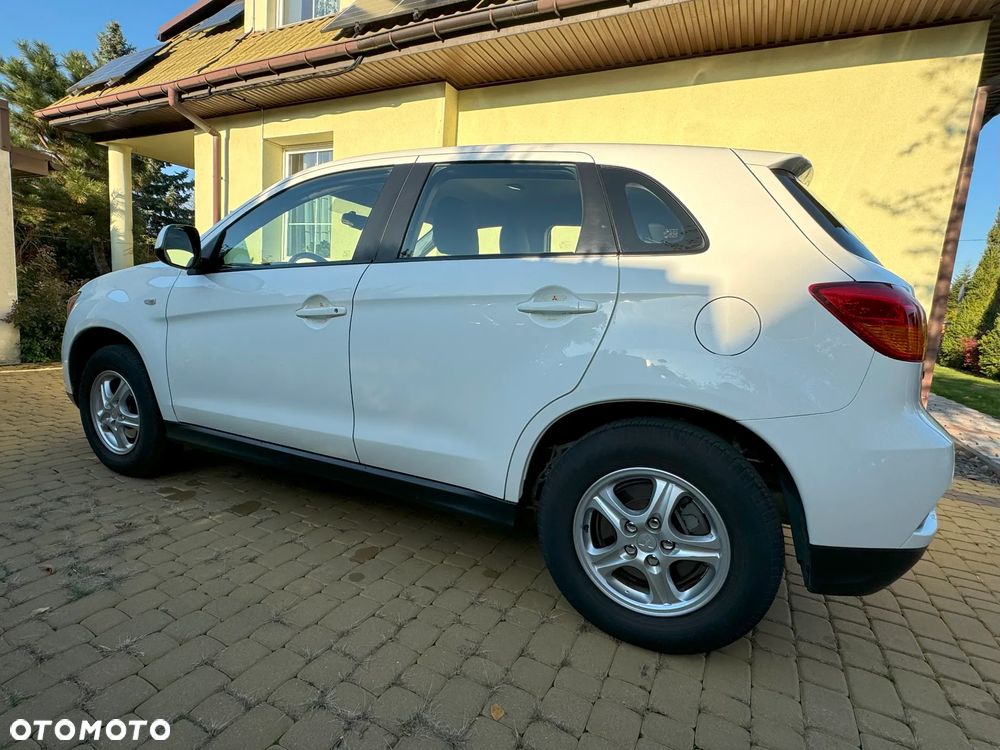 Mitsubishi ASX 1.6 Inform - 8