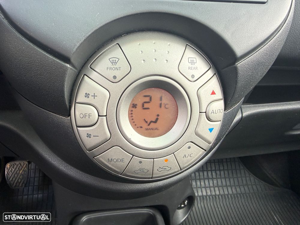 Nissan Micra 1.2 30º Aniversário - 28