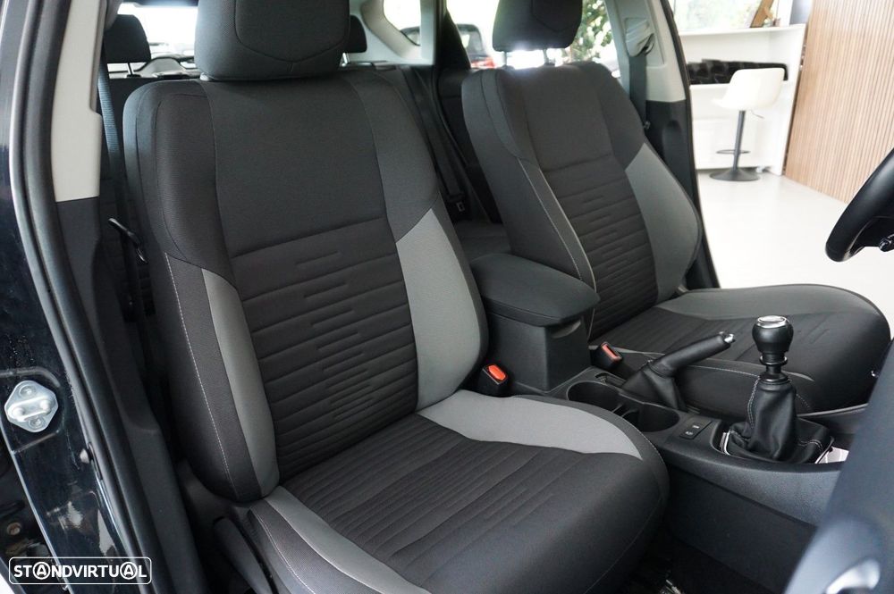 Toyota Auris 1.2 Turbo Design Edition - 12