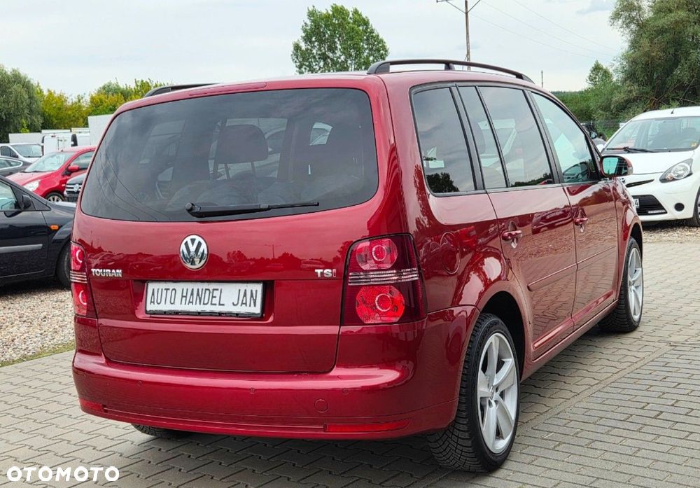 Volkswagen Touran - 3