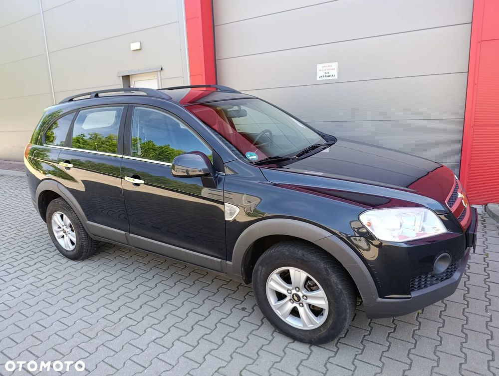 Chevrolet Captiva 2.4 2WD 5 Sitzer LS - 18