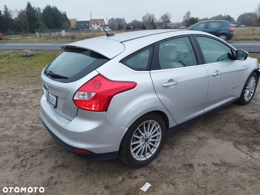 Ford Focus - 4