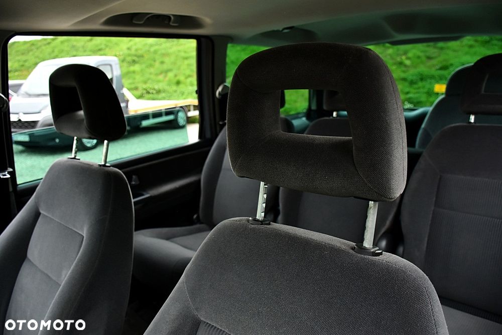 Ford Galaxy TDI Ghia - 33