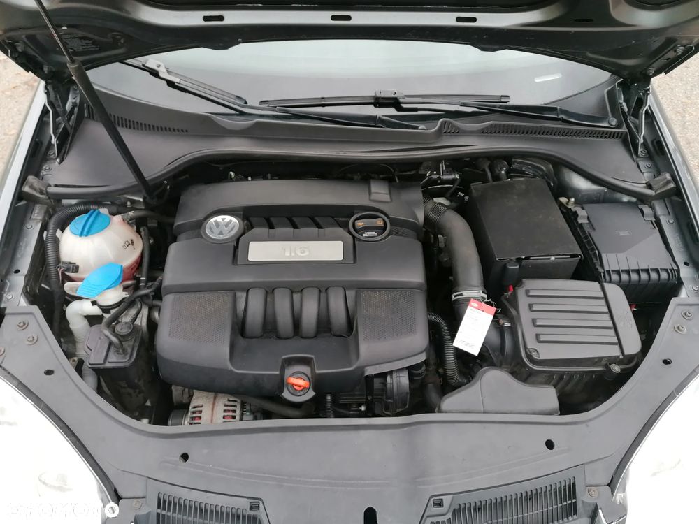 Volkswagen Golf Plus 1.6 Edition - 24