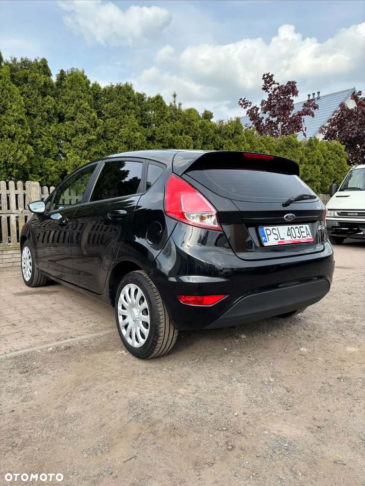 Ford Fiesta 1.5 TDCi Ambiente - 6