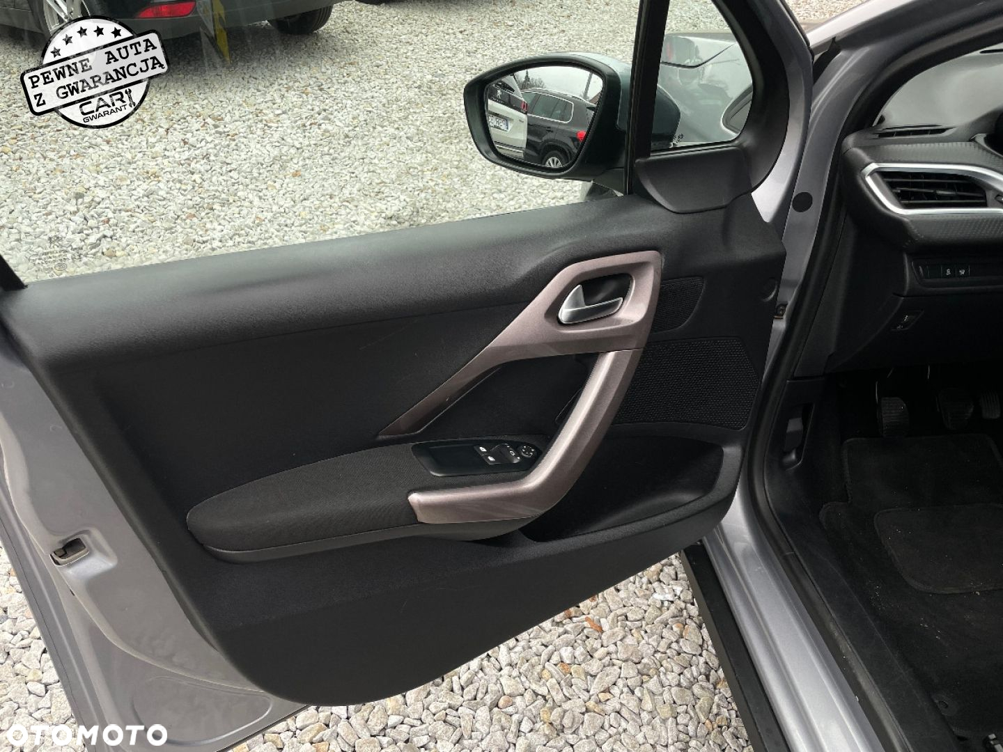 Peugeot 2008 - 11