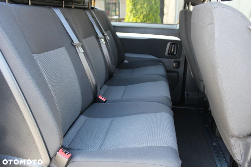 Opel Vivaro Extra Long 3,1t (bryg.) - 12