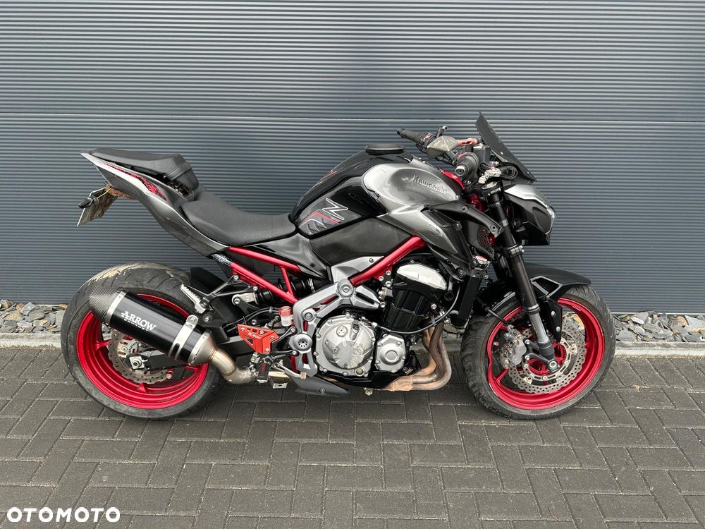 Kawasaki Z 900 - 5