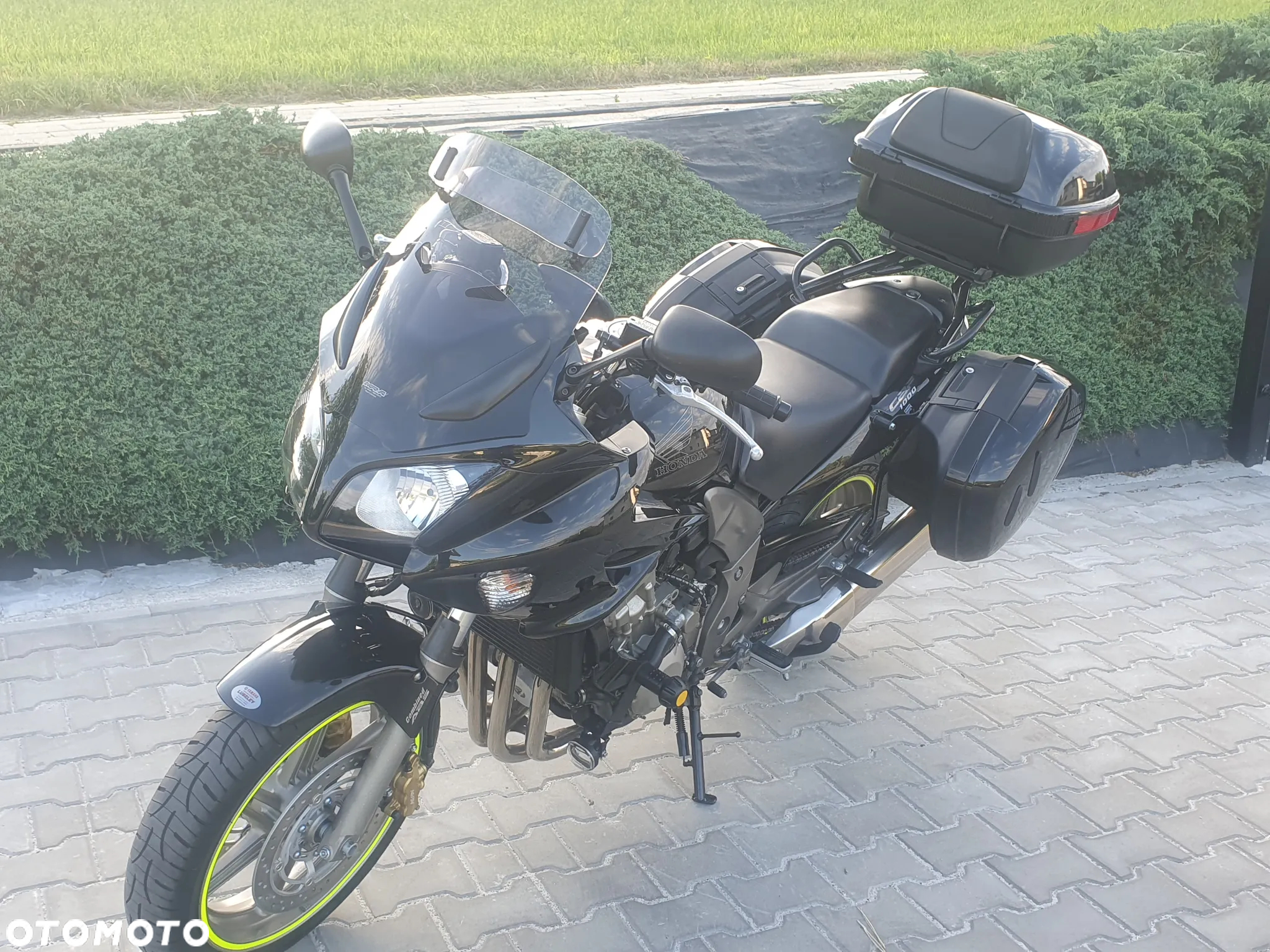 Honda CBF - 7