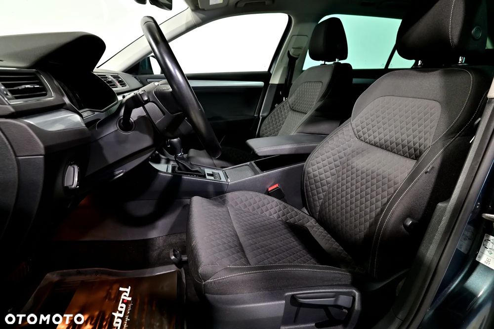 Skoda Superb 2.0 TDI SCR Ambition DSG - 9