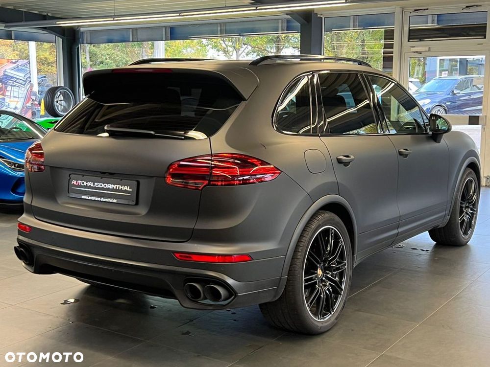Porsche Cayenne S Diesel - 11