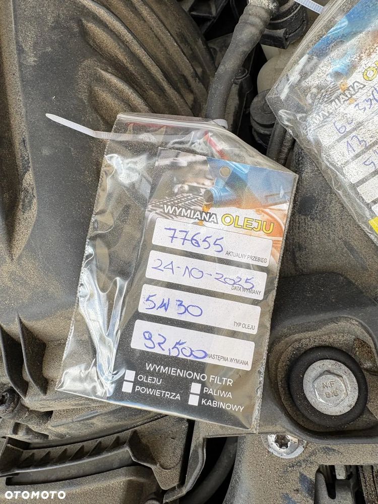 BMW Seria 2 218i - 25