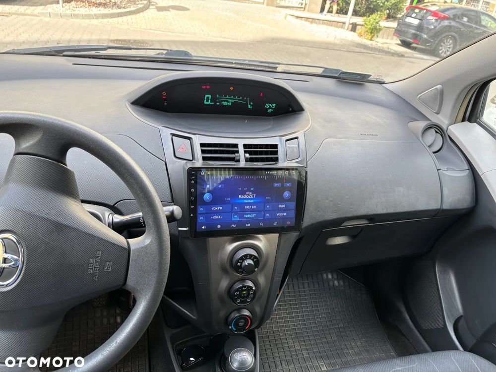 Toyota Yaris 1.4 D-4D Luna EU5 - 8
