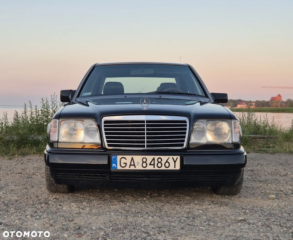 Mercedes-Benz Klasa E - 3