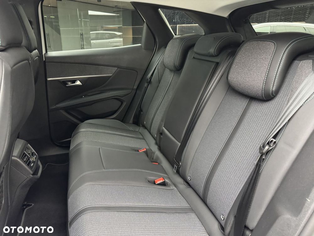 Peugeot 3008 1.6 PureTech Hybrid PHEV Allure S&S EAT8 - 15