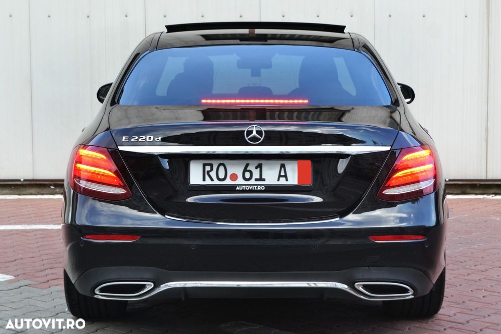 Mercedes-Benz E 220 d 9G-TRONIC AMG Line - 14