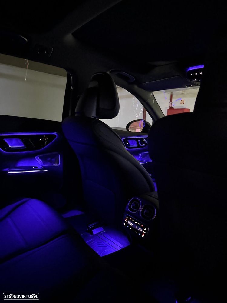 Mercedes-Benz C 300 e AMG Line - 36