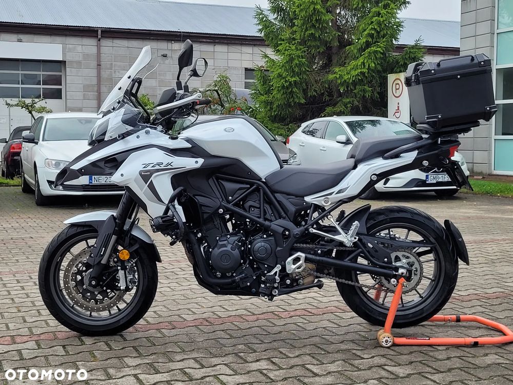 Benelli TRK 502 - 9