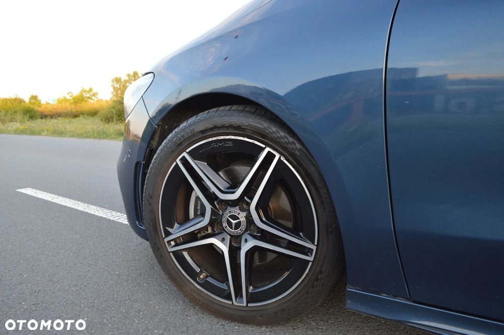Mercedes-Benz Klasa B 180 AMG Line 7G-DCT - 4