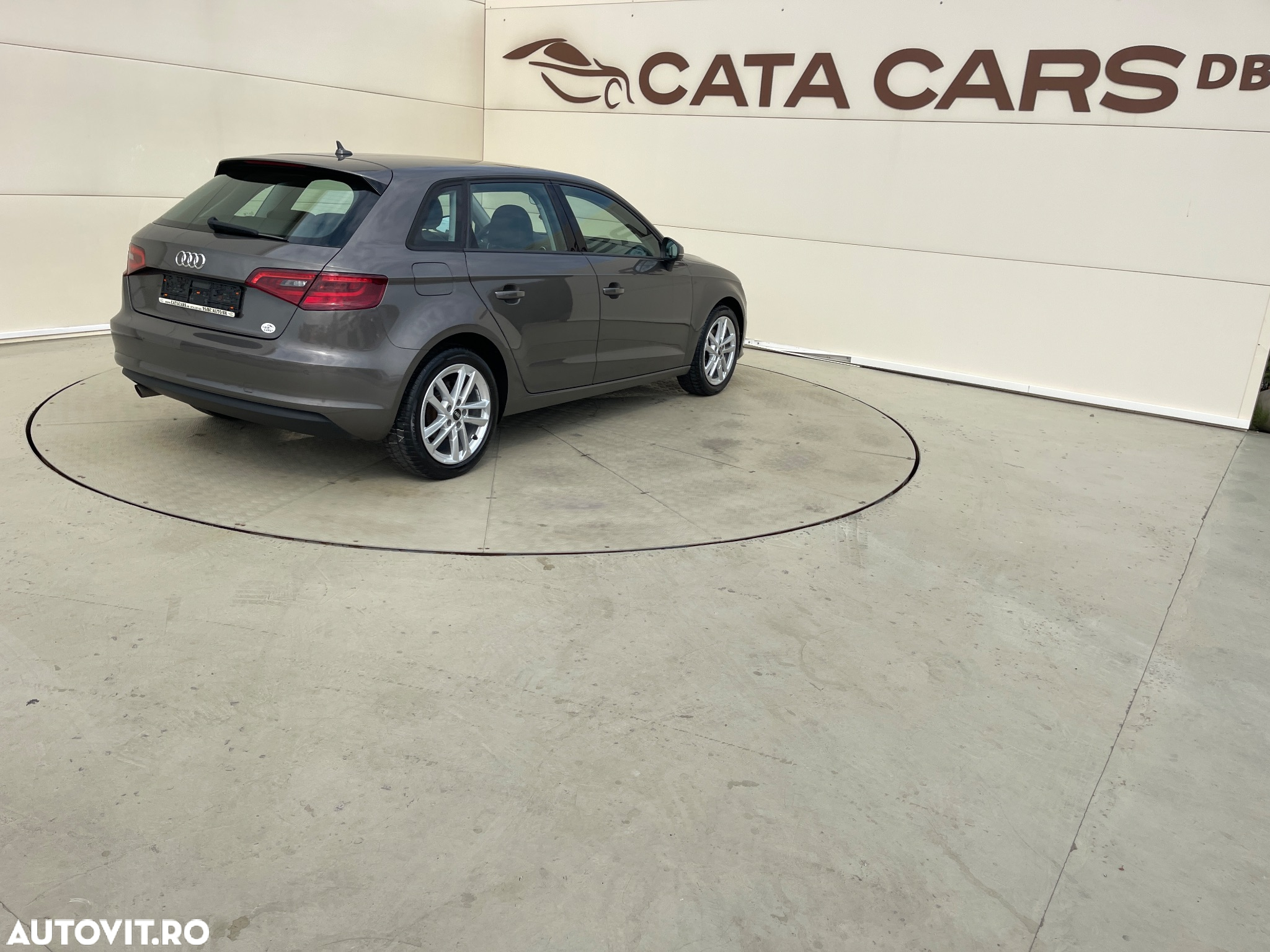Audi A3 1.2 TFSI Sportback S tronic Ambiente - 14