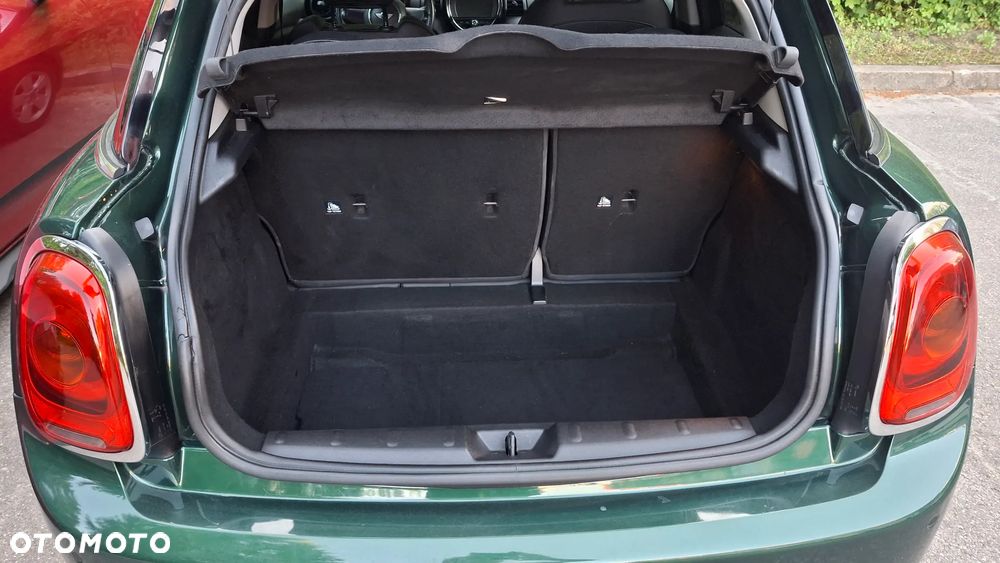 MINI Cooper Standard - 32