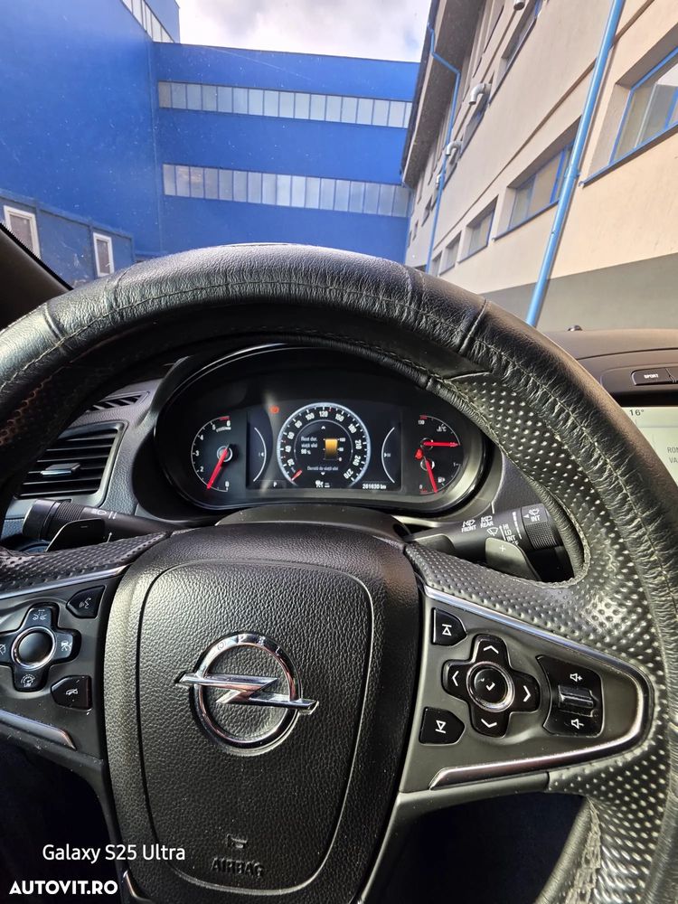 Opel Insignia 2.0 Bi Turbo CDTI 4x4 Aut. - 4