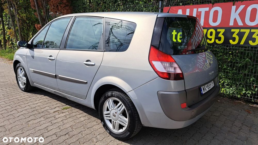 Renault Grand Scenic - 6