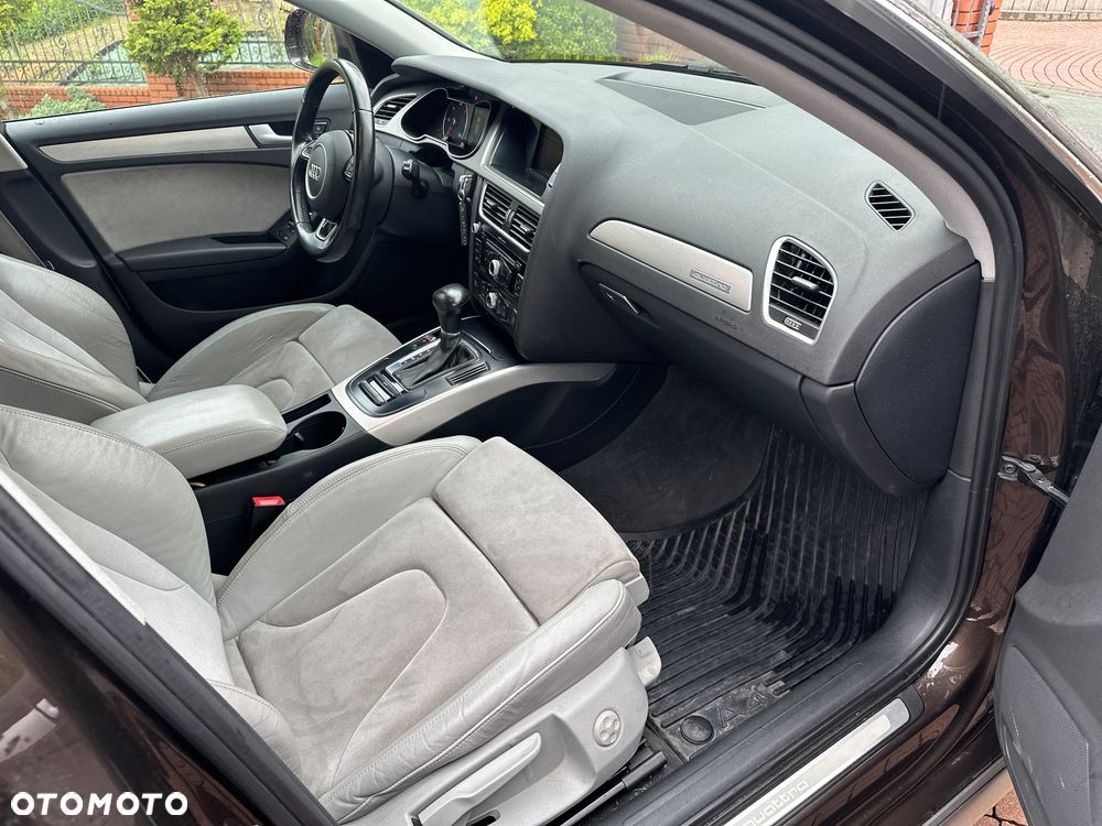 Audi A4 Allroad 2.0 TDI Quattro S tronic - 27