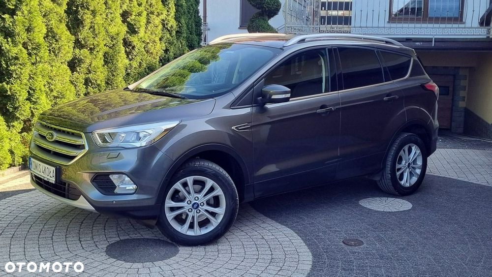 Ford Kuga - 2