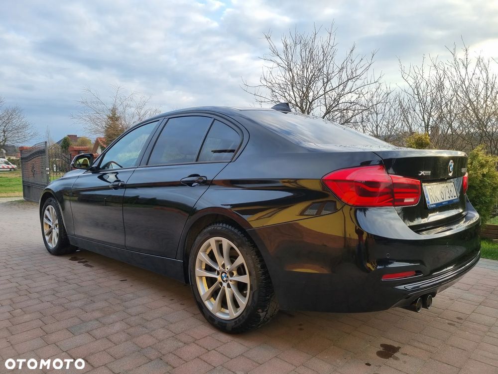 BMW Seria 3 320d xDrive Sport Line - 6