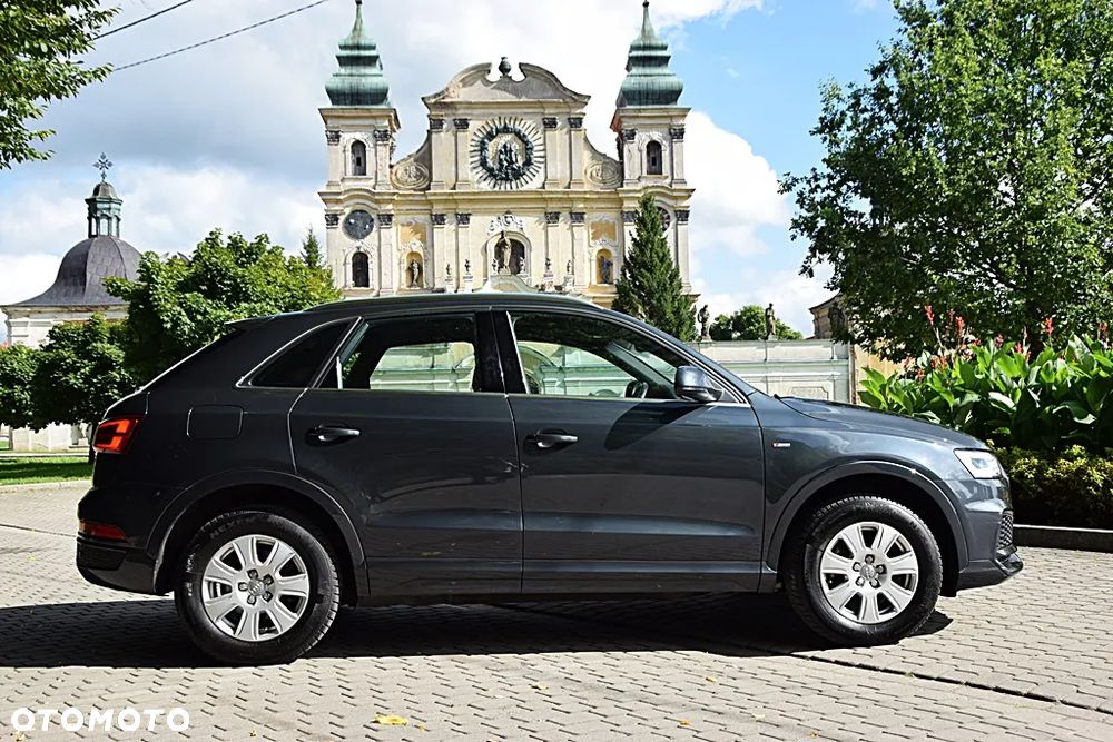 Audi Q3 2.0 TDI Quattro S tronic sport - 9