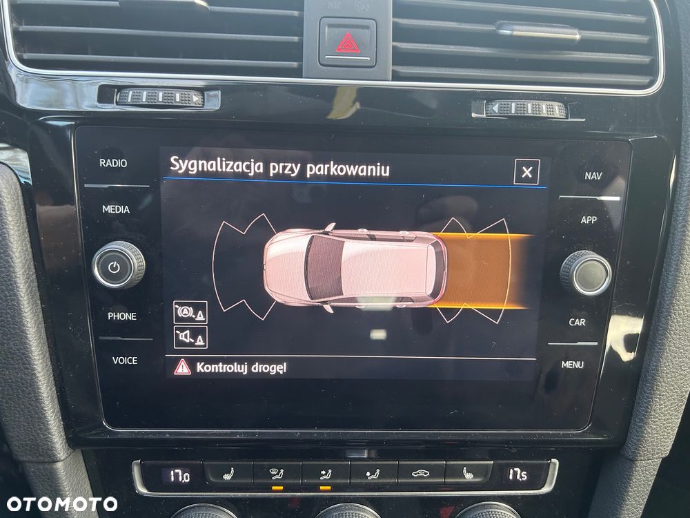 Volkswagen Golf 1.5 TSI BMT Evo Highline DSG - 24